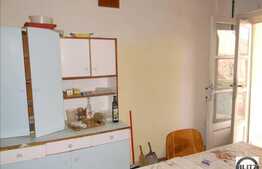 Apartament de vanzare cu 2 camere, ideal sediu firma