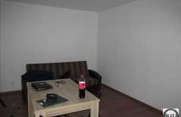 Vanzare 2 camere, 44 mp, balcon, zona strazii Porii! Boxa pentru depozitare!