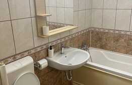 Apartament de 2 camere, 56 mp, decomandat, zona strazii Fabricii