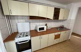 Apartament de 2 camere, 56 mp, decomandat, zona strazii Fabricii