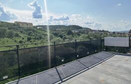 PONT !Apartament 3 camere semifinisat, parcare, 82 mp ,terasa 32 mp ,zona Stejarului !