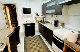 Apartament 2 camere, etaj intermediar, 60 mp, zona Calea Floresti