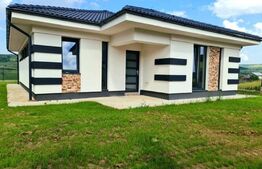 Casa individuala pe un nivel, 3 dormitoare, 500 mp teren, Exterior Nord-Vest