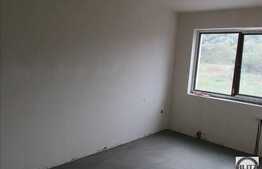 Apartament 2 camere, 55 mp utili, zona linistita, cu balcon