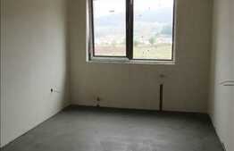 Apartament 2 camere, 55 mp utili, zona linistita, cu balcon