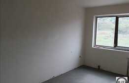 Apartament 2 camere, 55 mp utili, zona linistita, cu balcon