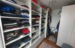 Apartament 2 camere, zona Avantgarden, cu loc de parcare