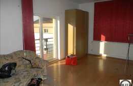 Apartament 4 camere, 120 mp, zona Campului. Garaj inclus!