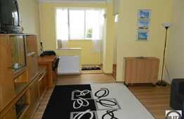 1 camera, 32 mp, mobilat dragut, zona Casa Piratilor