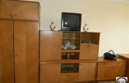 1 camera, 32 mp, mobilat dragut, zona Casa Piratilor