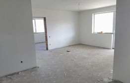 Apartament 3 camere cu CF, 60 mp, semifinisat, zona Cetatii !