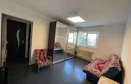 Apartament de 3 camere, 45 mp, zona Casa Piratilor