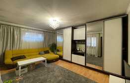 Apartament de 2 camere, decomandat, 85 mp, parcare, zona Expo Transilvania