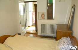 Apartament 2 camere decomandate, 75 mp zona Hotelul Premier. Loc de parcare!