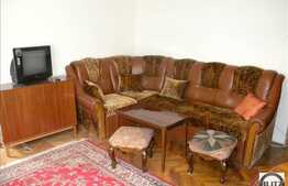 Apartament 2 camere decomandate, 75 mp zona Hotelul Premier. Loc de parcare!