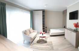 Garsoniera cu terasa si garaj, prima inchiriere, Buna Ziua