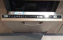 Garsoniera cu terasa si garaj, prima inchiriere, Buna Ziua