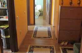Vanzare apartament 2 camere, 54 mp, decomandat, zona strazii Jupiter