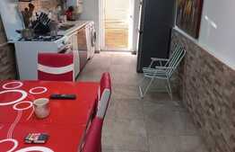 Apartament in vila, 100 mp, posibilitate mansardare, 200 mp curte, Dambul Rotund