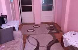 Apartament in vila, 100 mp, posibilitate mansardare, 200 mp curte, Dambul Rotund