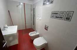 Apartament de 2 camere, 61 mp, decomandat, zona Tractorul 