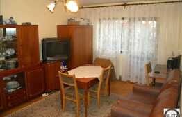 Vanzare 4 camere decomandate, 80 mp, loc parcare, boxa la subsol, zona Kaufland!