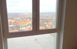 EXCLUSIVITATE! Apartament 2 camere, 46 mp, terasa 8 mp, parcare, zona Grand Hotel Italia!