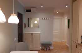 Apartament de 3 camere, ultrafinisat, etaj intermediar, parcare, Titulescu