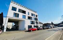 Spatii comerciale cu CF, 67 mp, imobil nou, zona Semicentrala