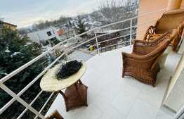 Apartament cu 3 camere in vila, orientare Sudica, parcare si curte