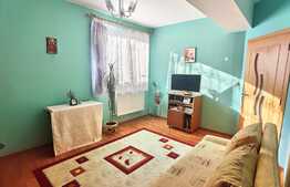 Apartament 2 camere, etaj intermediar, orientare vestica, zona Oasului