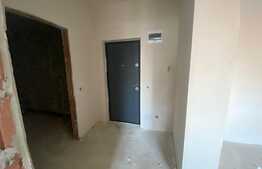 Apartament 2 camere, etaj intermediar, parcare, zona Sub Cetate!