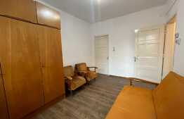 Garsoniera de 28 mp, decomandata, parcare, Central