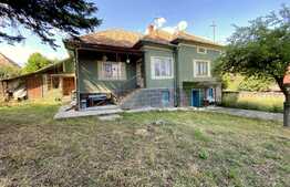 Oportunitate! Teren generos cu casa locuibila, 2100 mp, front 37,5 ml in Salicea