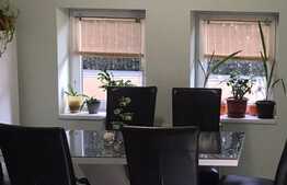 Casa individuala 110 mp, teren 219 mp, acces auto si bus!