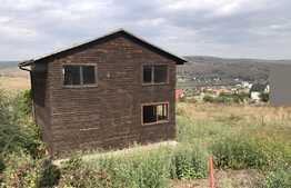 Cabana pe teren intravilan 875 mp, in Campenesti la 10 minute de Cluj!