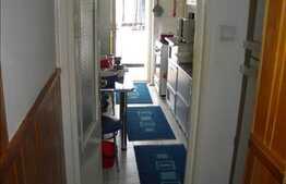 Apartament 3 camere decomandate, zona strazii Vidraru. Etaj intermediar!