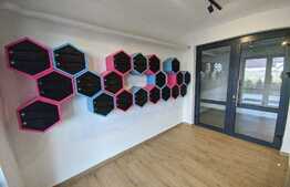 Apartament de 2 camere, decomandat, modern, prima inchiriere, Coresi Tractorul