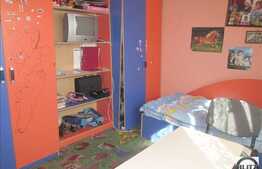 Apartament in zona Florilor cu 3 camere, 72 mp! Loc Parcare cu C.F.