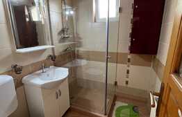 Apartament 3 camere, 65 mp, balcon, zona Casa Piratilor