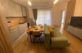 Apartament de lux, intermediar, parcare, zona Florilor