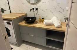 Apartament de lux, intermediar, parcare, zona Florilor