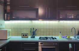 Apartament 3 camere, parcare, balcon, etaj intermediar, zona restaurantului Regal!