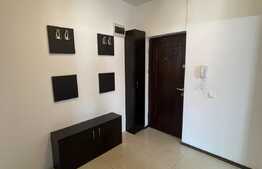 Apartament de 2 camere, 55 mp, parcare, zona Eroilor