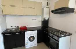 Apartament de 2 camere, 55 mp, parcare, zona Eroilor