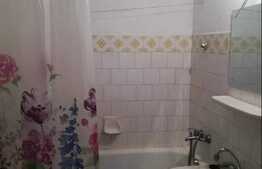 Apartament decomandat, 3 camere, balcon, garaj, zona strazii Titulescu 