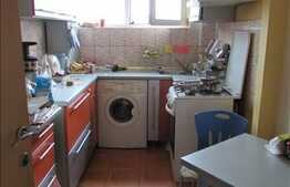 Vanzare apartament 2 camere, 50 mp, decomandat, zona Casa Radio