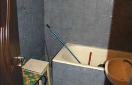 Vanzare 2 camere decomandate, 48 mp, boxa la subsol, zona strazii Primaverii