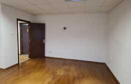 Apartament 3 camere, 90 mp, zona Centrul Civic