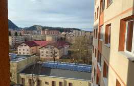 Apartament de 3 camere, 61mp, Zona Calea Bucuresti